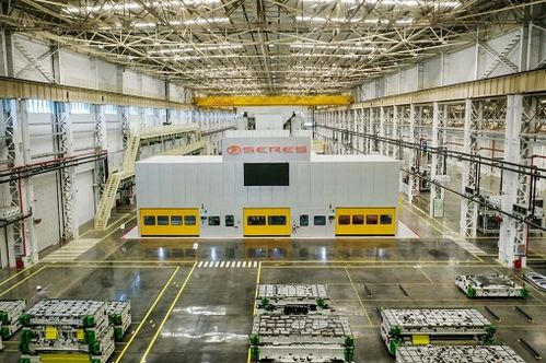 海峽兩岸記者打卡賽力斯兩江智能工廠，重慶禮儀見證賽力斯華為智選SF5成焦點